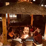 Fluegler Hostels Dharamkot