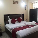 Hotel Om Palace