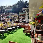 Hotel Akash - Luxury Hotel In Mcleodganj