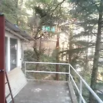 Himalayan Triund Trekking Hostel