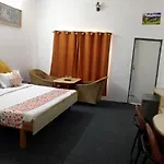 Hotel Chaitanya Inn