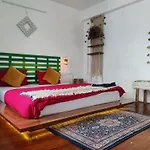 Mitra Mcleodganj