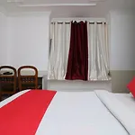 Oyo 38090 Sharma Cottage
