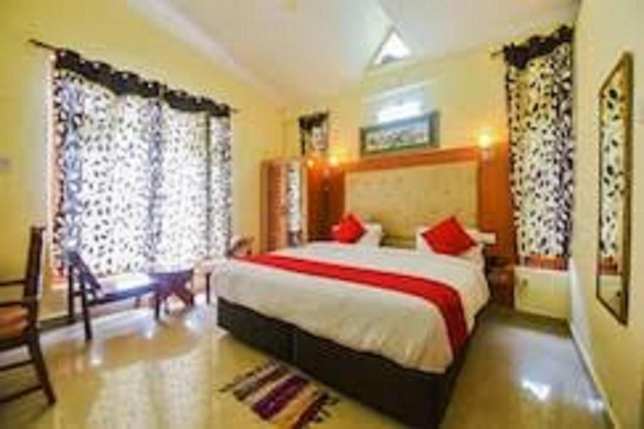 Bhagsu Sarovar Hotel 2*