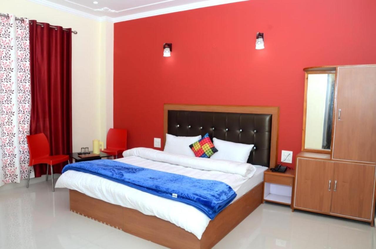 Hotel Bhagsu Sarovar 2*