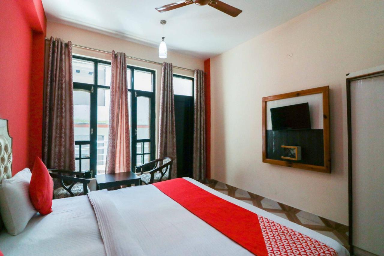 Oyo 1154 The Castle Hotel 3*