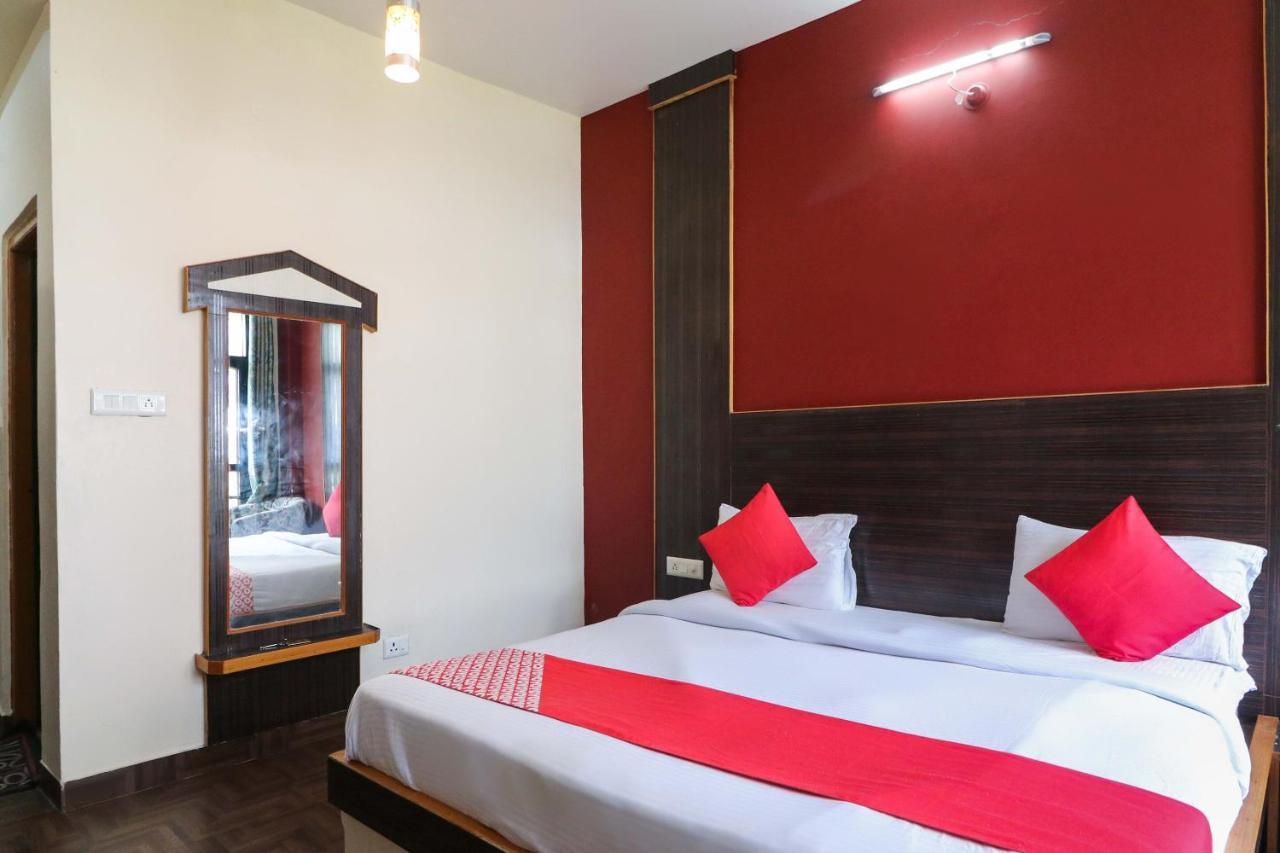 Hotel Oyo 1154 The Castle 3*