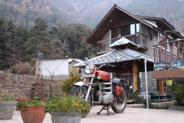 Flugler Hostels Dharamkot McLeod Ganj
