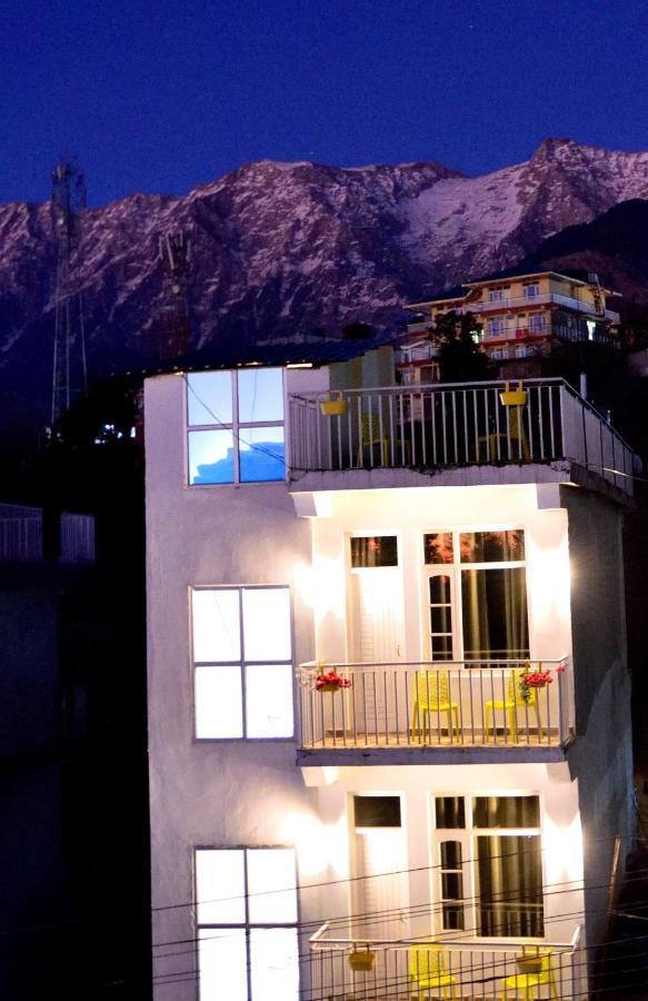 Worlds * McLeod Ganj