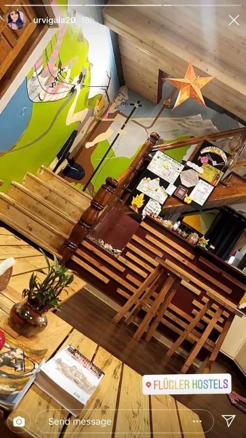 Flugler Hostels Dharamkot McLeod Ganj