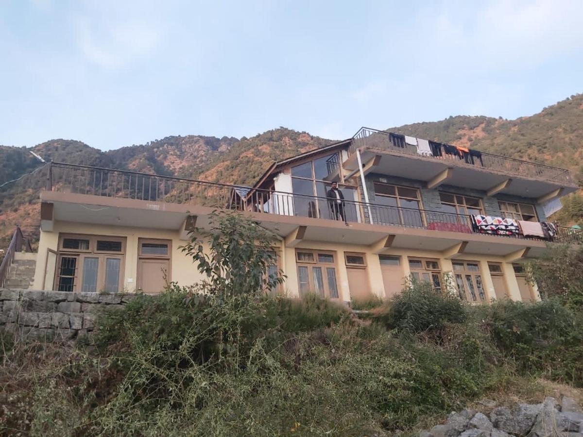 Flugler Hostels Dharamkot Hostel