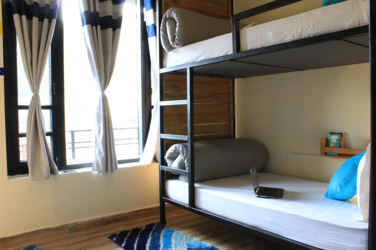 Shalom Backpackers Dharamkot Mcleodganj