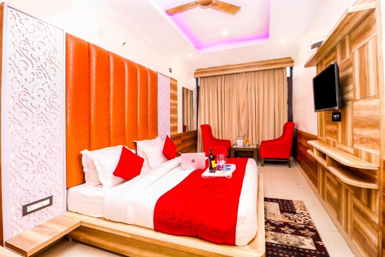 Grand Hill Hotel