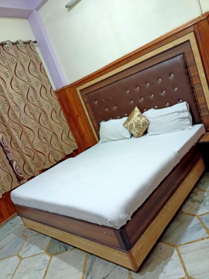 Hotel Himalyan Paradise 3*