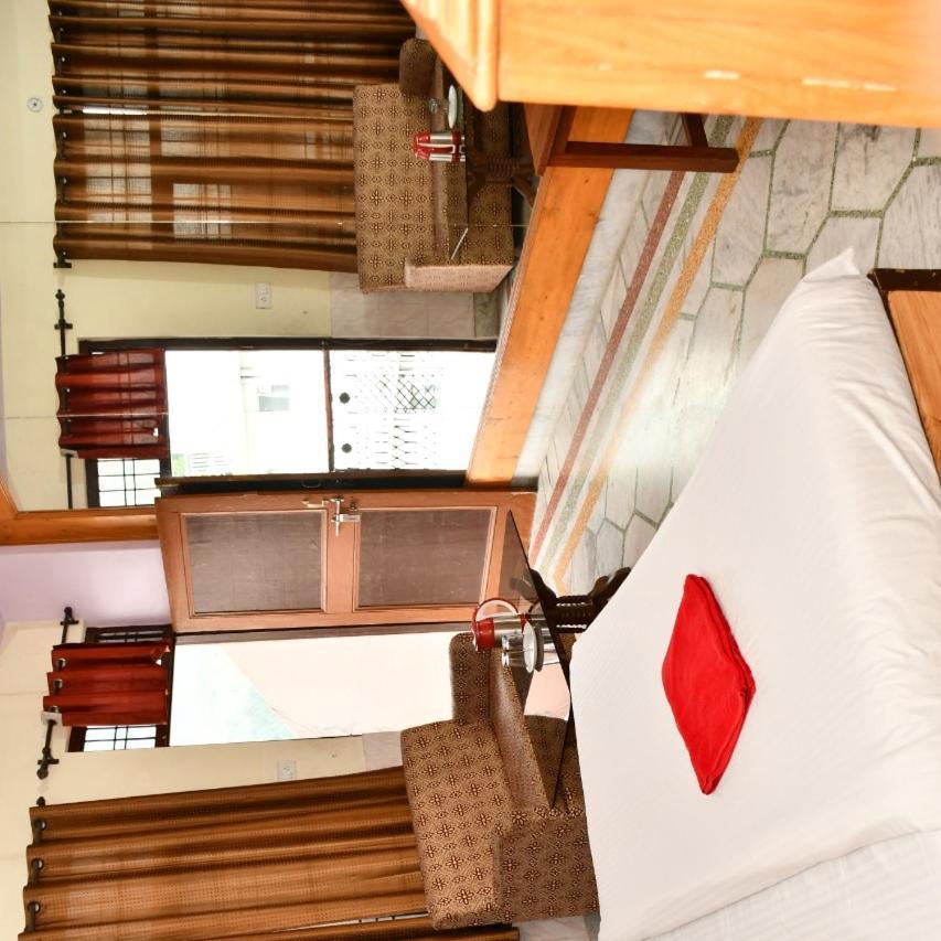 Himalyan Paradise Hotel