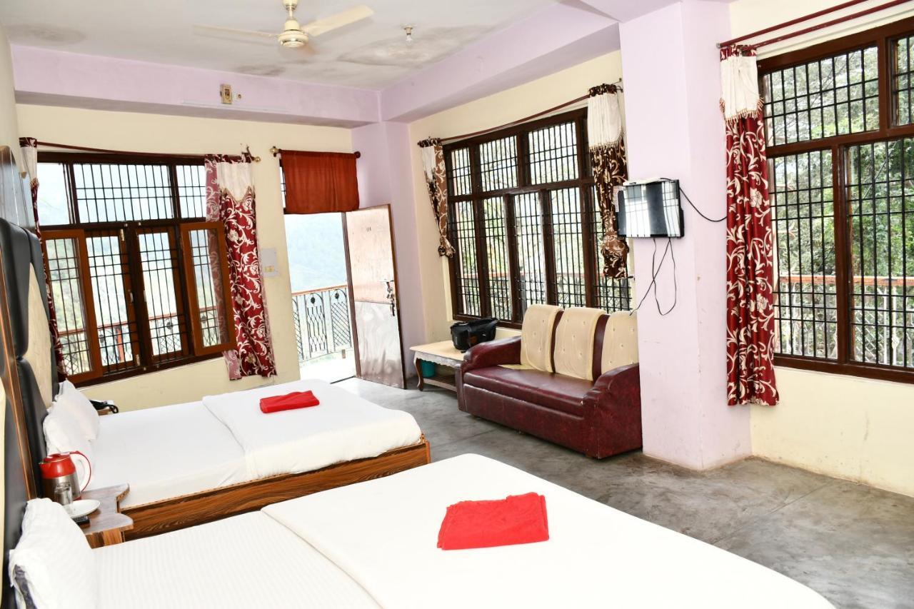 Hotel Himalyan Paradise 3*