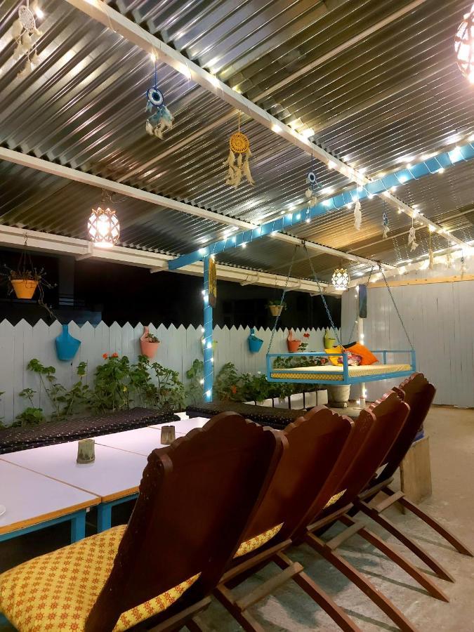 Triangle Folks, Mcleodganj Hostel *