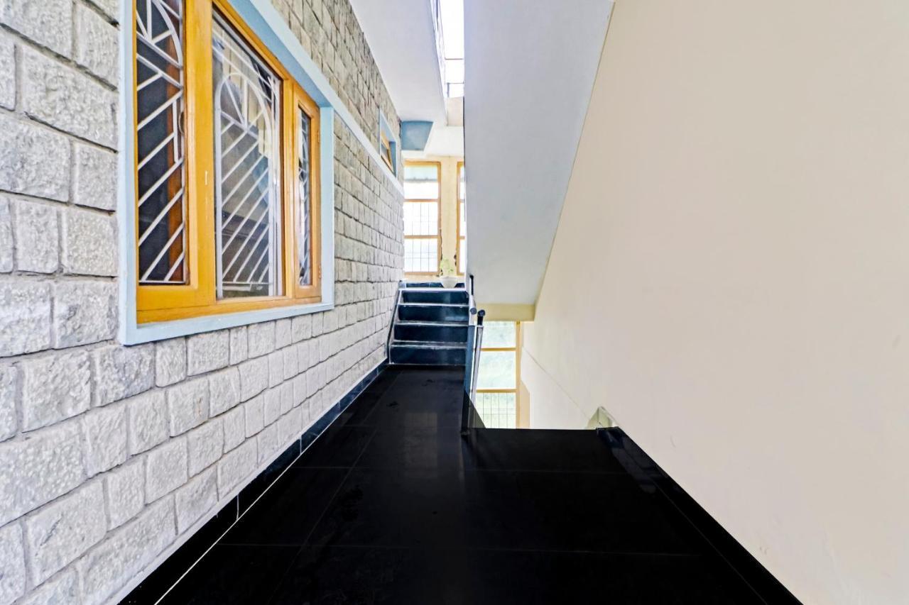 Oyo Flagship 83097 Ishwar Guest House 4*