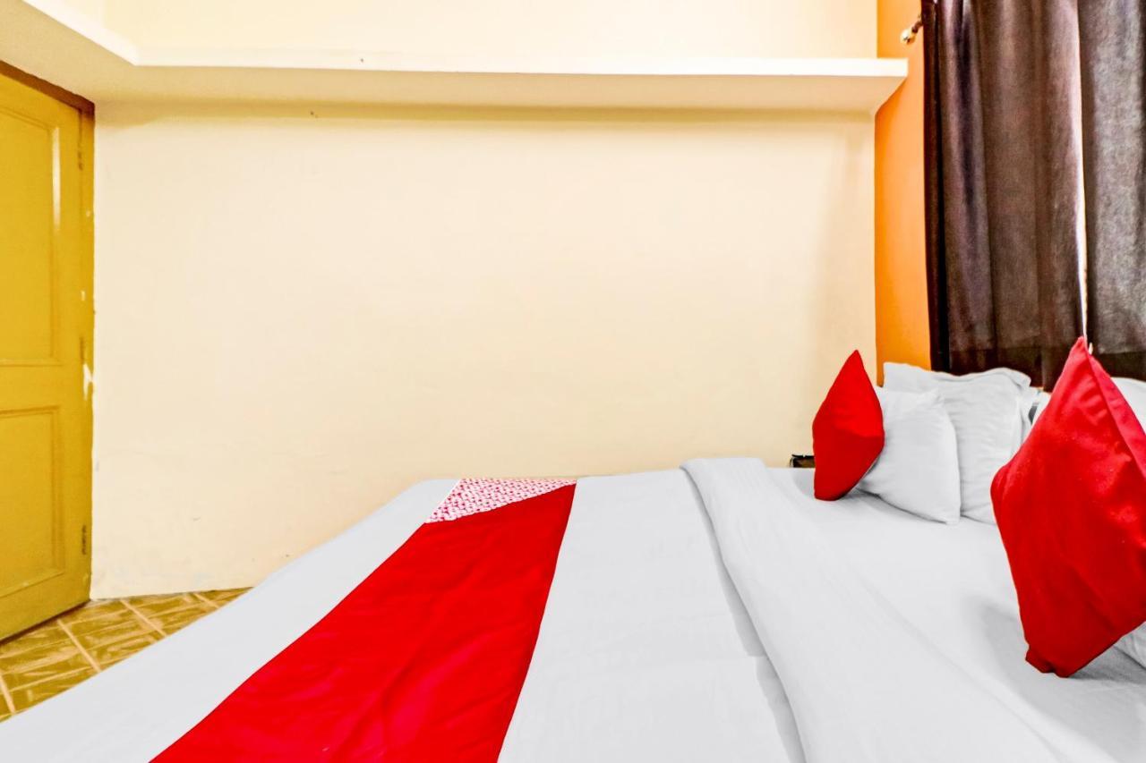 Oyo Flagship 83097 Ishwar Guest House 4*