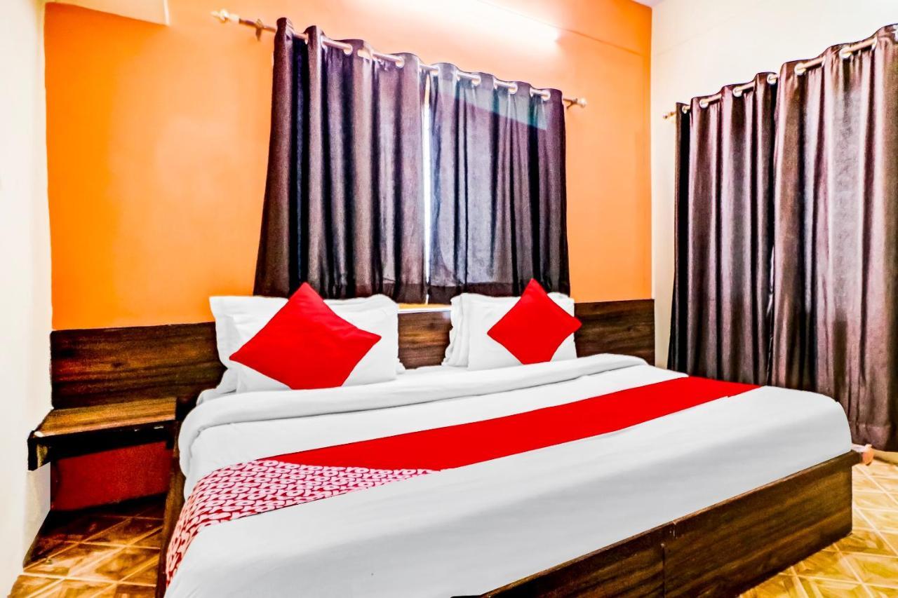 Oyo Flagship 83097 Ishwar Guest House Hotel 4*