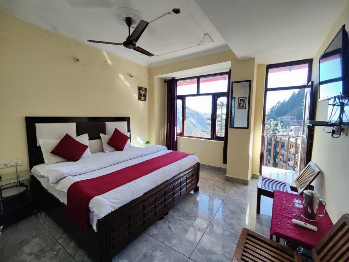 Hotel Hotel Om Palace 3*