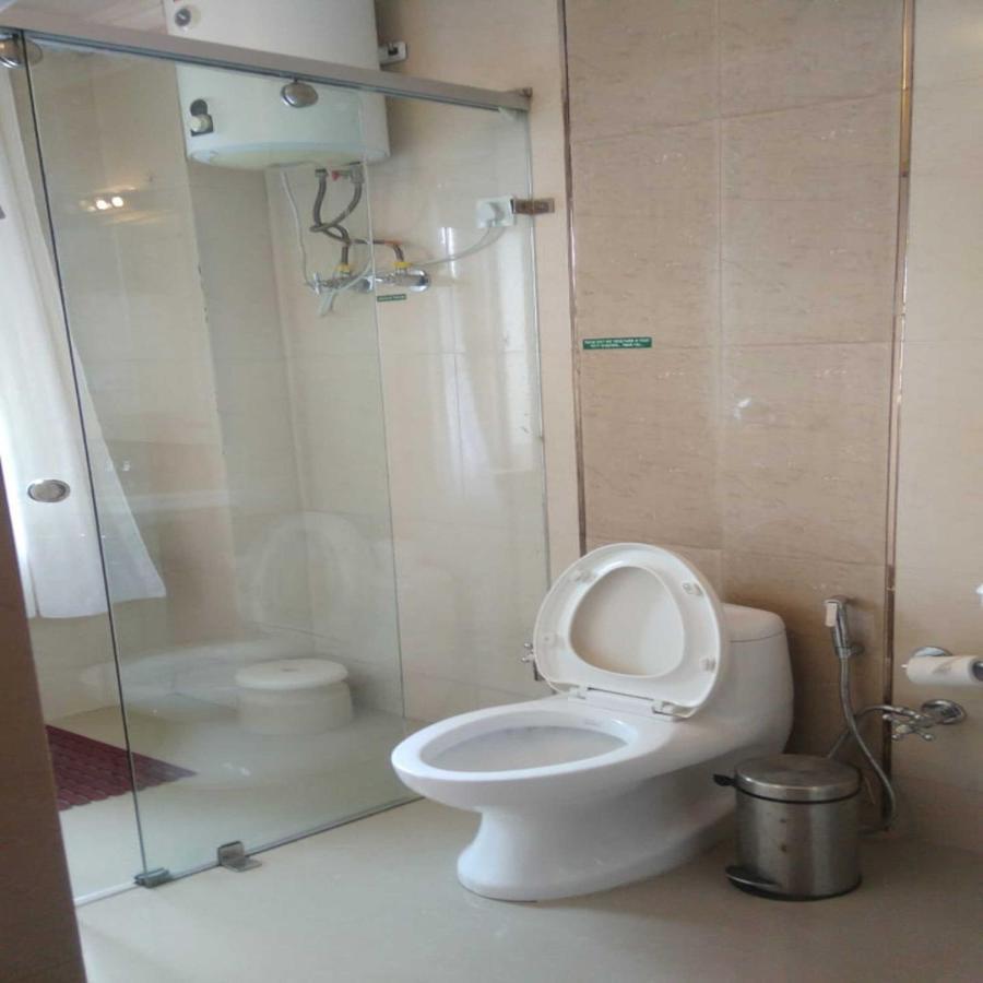 Hotel Serkong House
