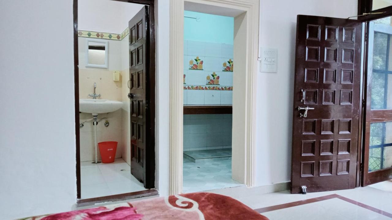 Chinmay Hostel McLeod Ganj