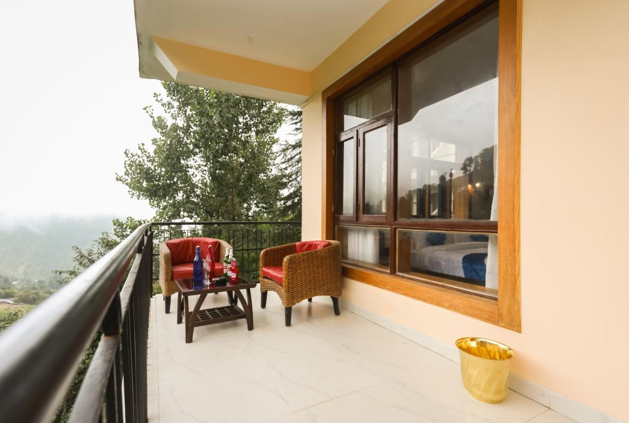 The Nest, Rooftop Cafe, Bonfire With A Sceneric Mountain View Hotel
