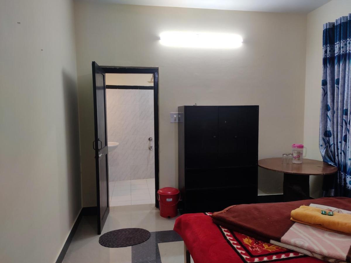 Guest house Shree *