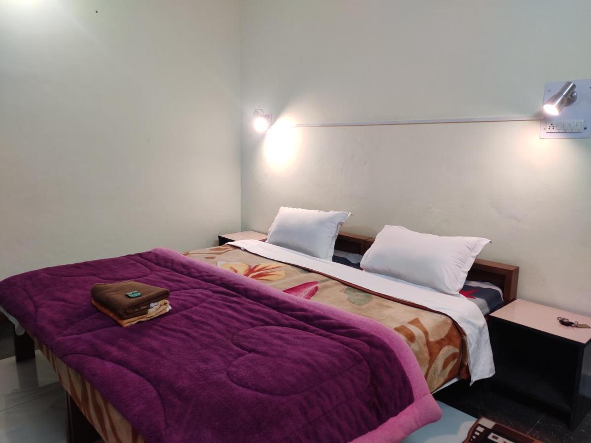 Guest house Shree *
