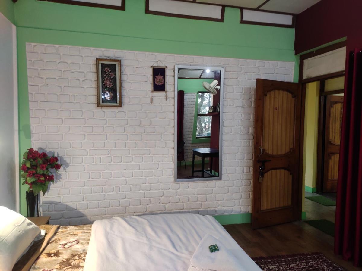 Shree * McLeod Ganj