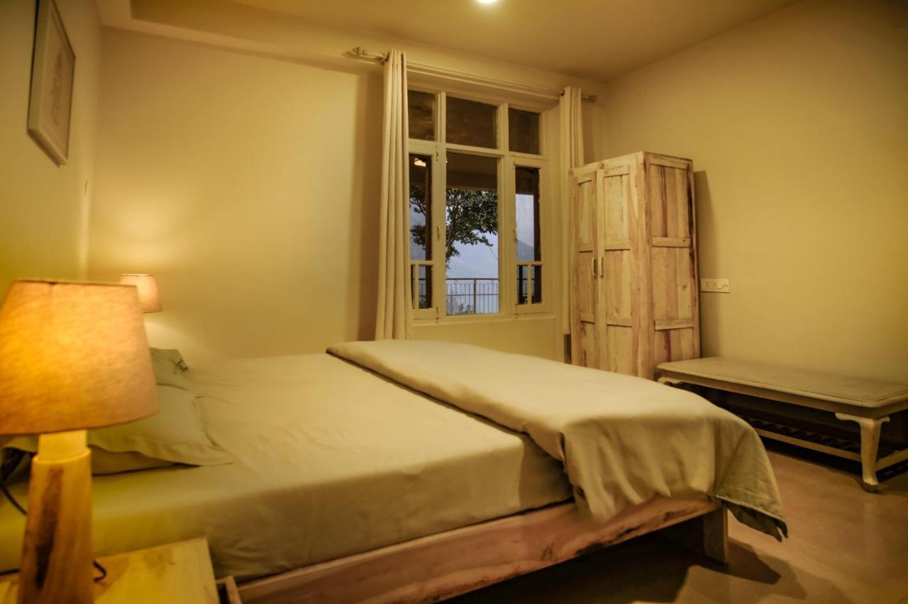 Guest house Nomadgao Dharamkot - Great Views, Fast Wifi, Interesting People, Near Mcleodganj McLeod Ganj
