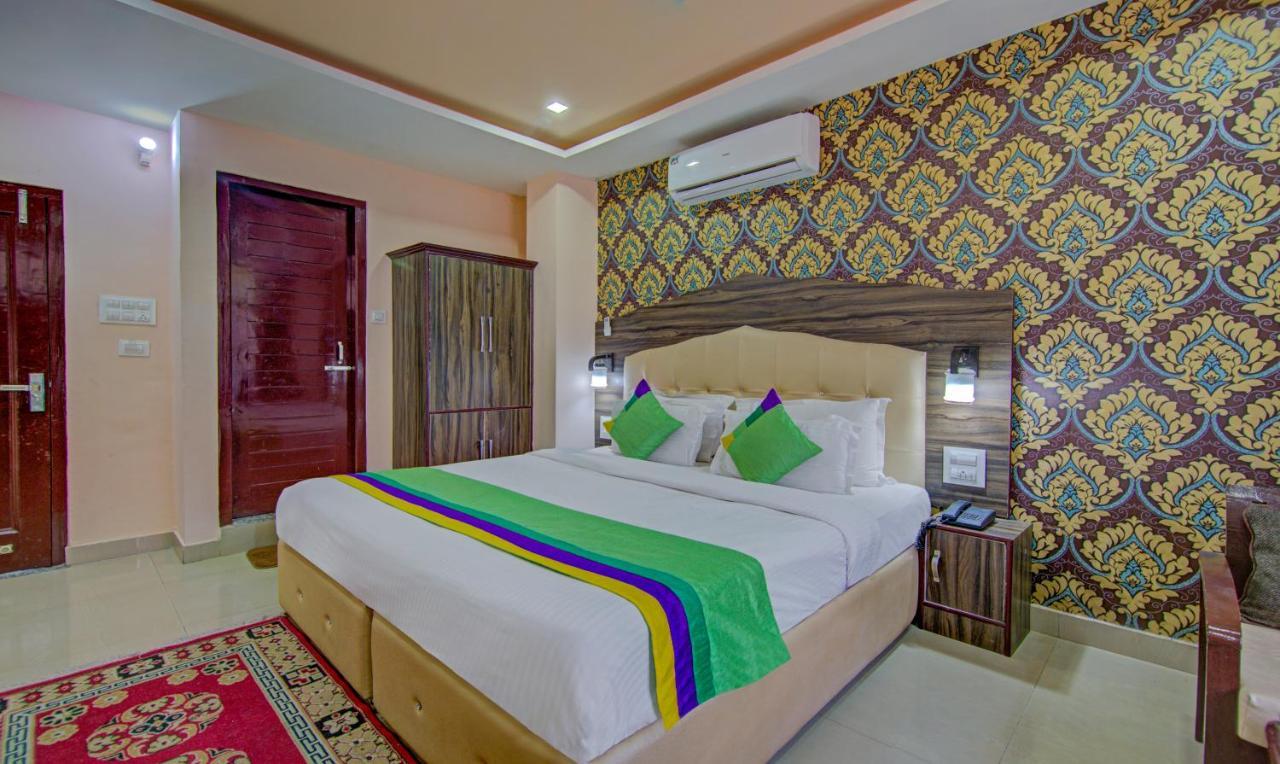Treebo Roshan House With Valley View Hotel McLeod Ganj