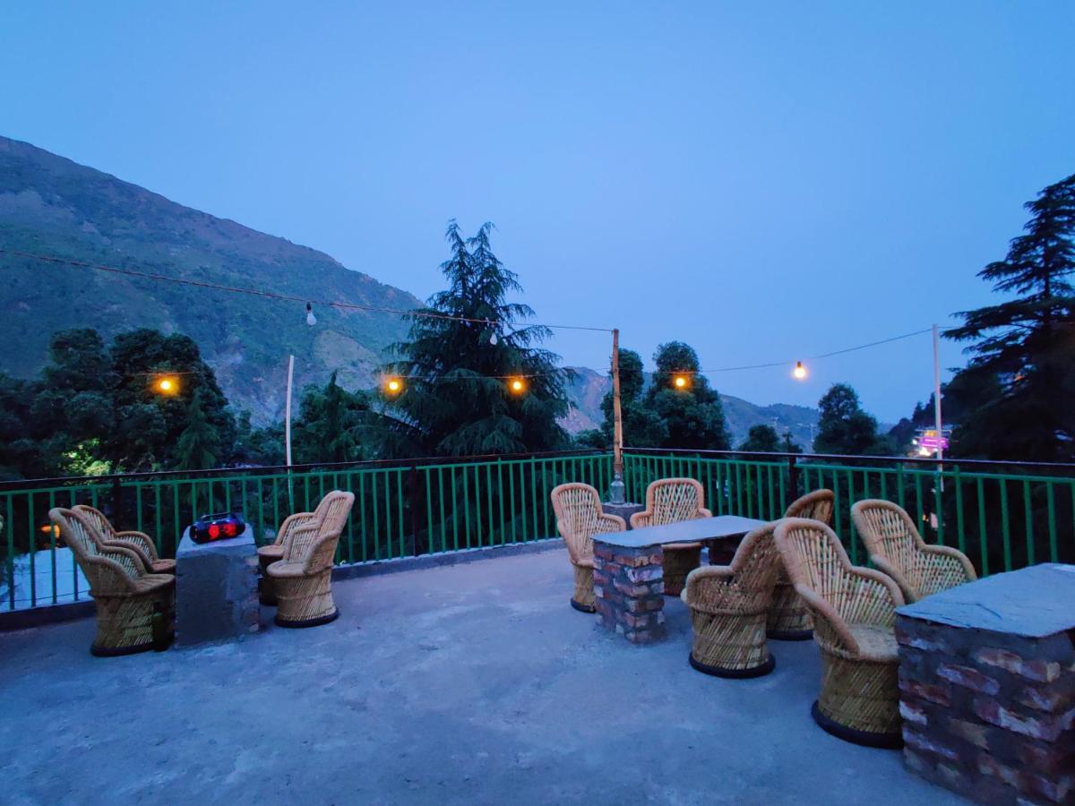 Lil Sparrow Art Cafe & McLeod Ganj