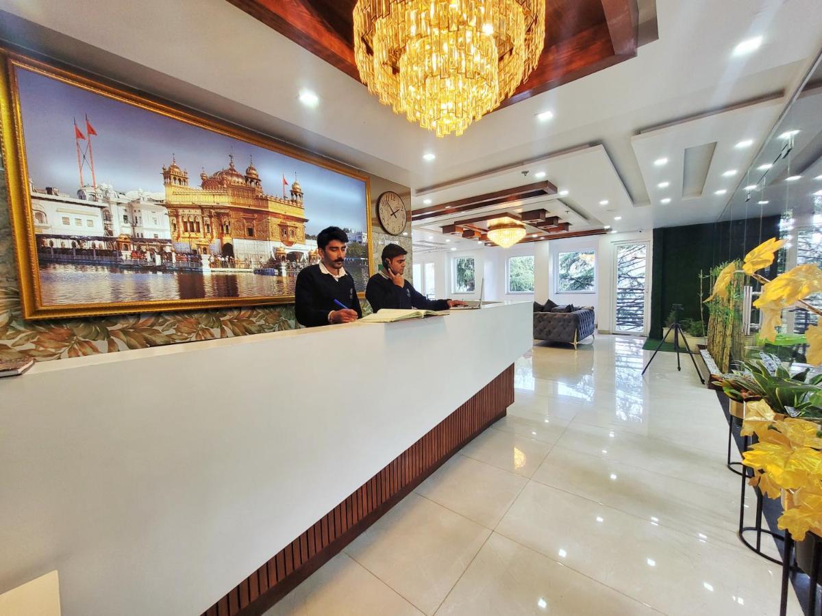 Rr And -प्रकृति की गोद में Hotel