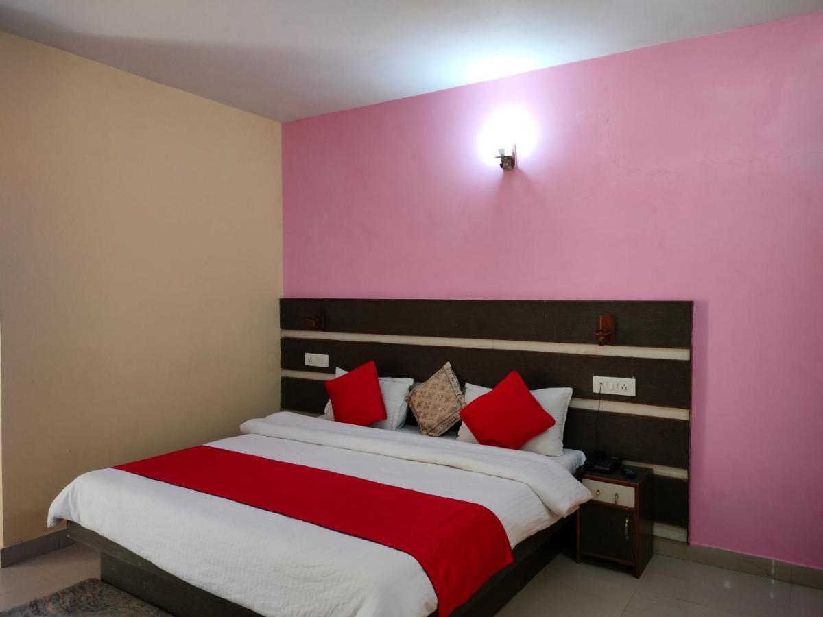 Eco Nest Hotel