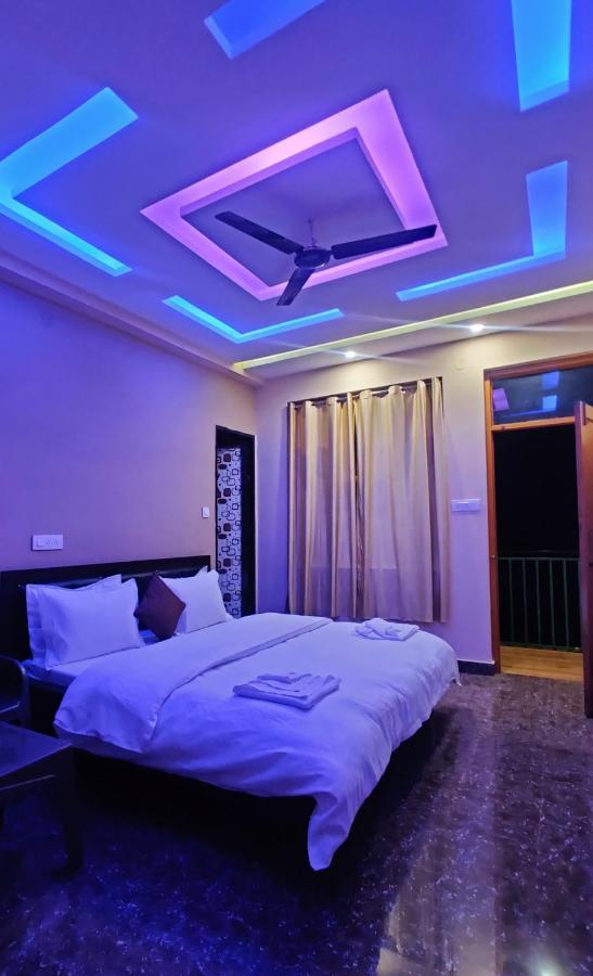 Lil Sparrow Art Cafe & Homestay *