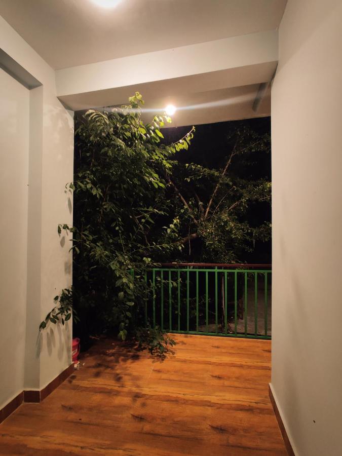 Lil Sparrow Art Cafe & Homestay *