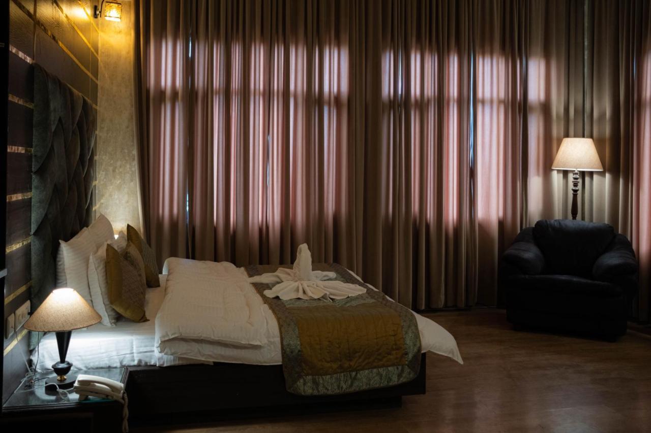 Hotel Bella Heights
