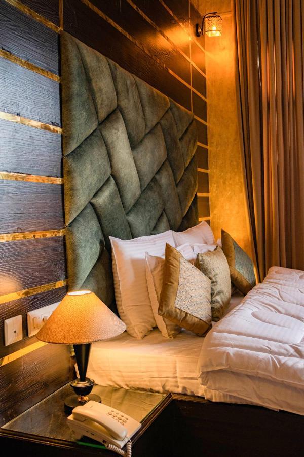 Bella Heights Hotel 3*