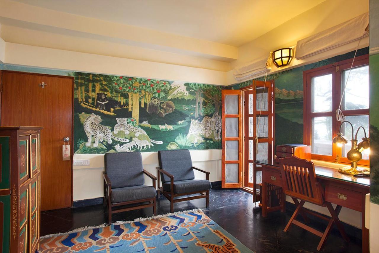 Chonor House