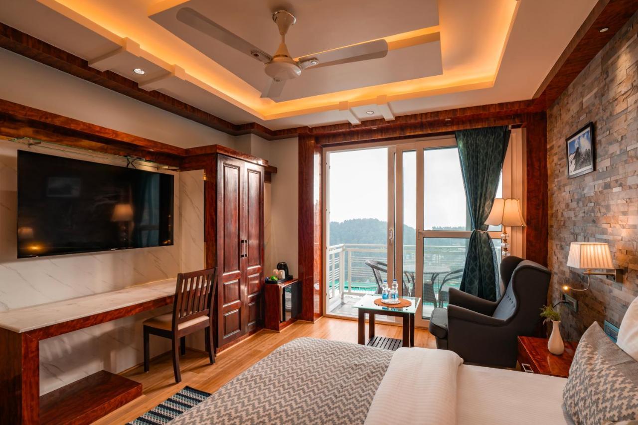 Hotel Alt Life Luxe - Himalayan Crown - Dharamkot Mcleodganj