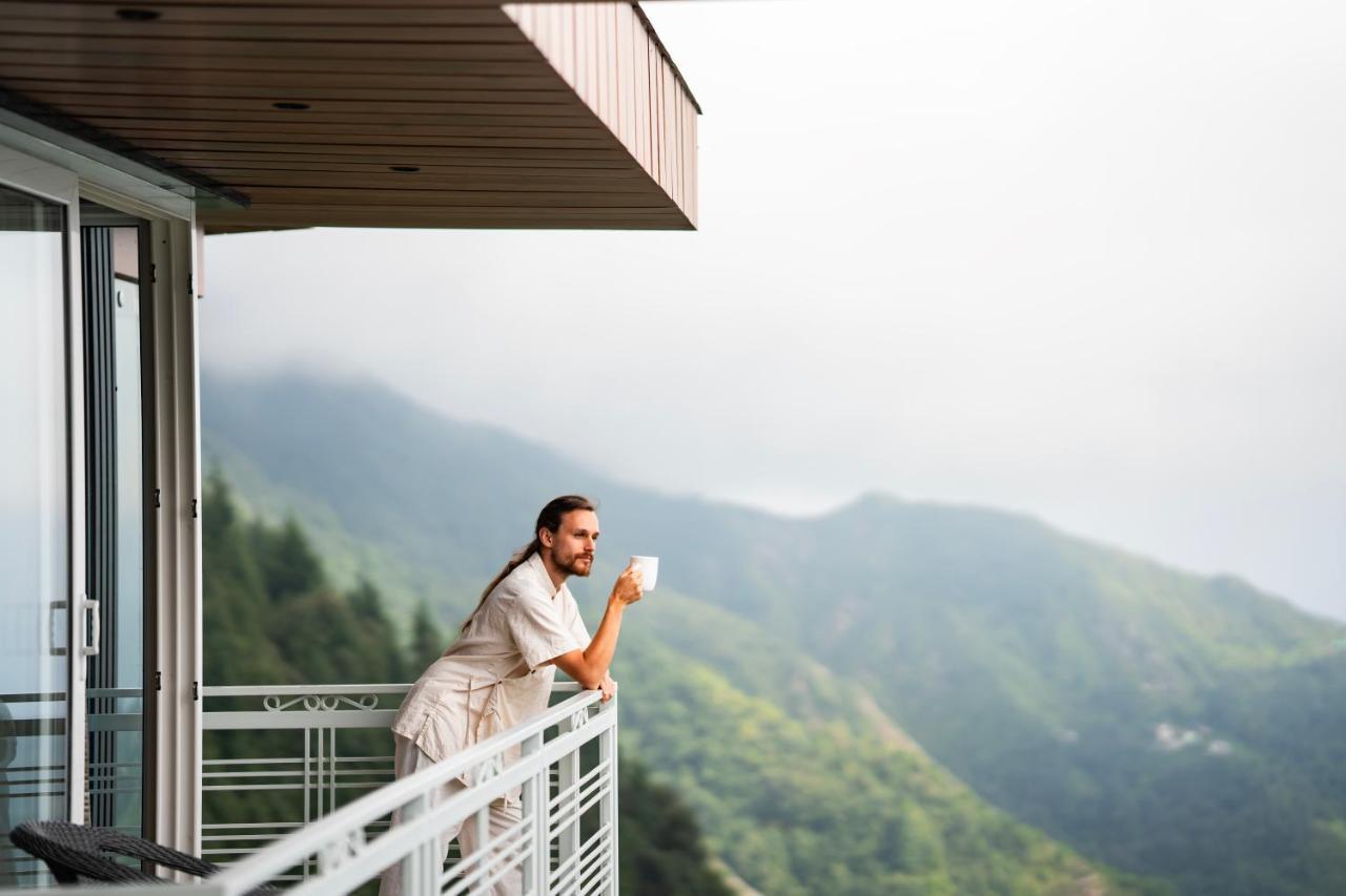 Alt Life Luxe - Himalayan Crown - Dharamkot Mcleodganj
