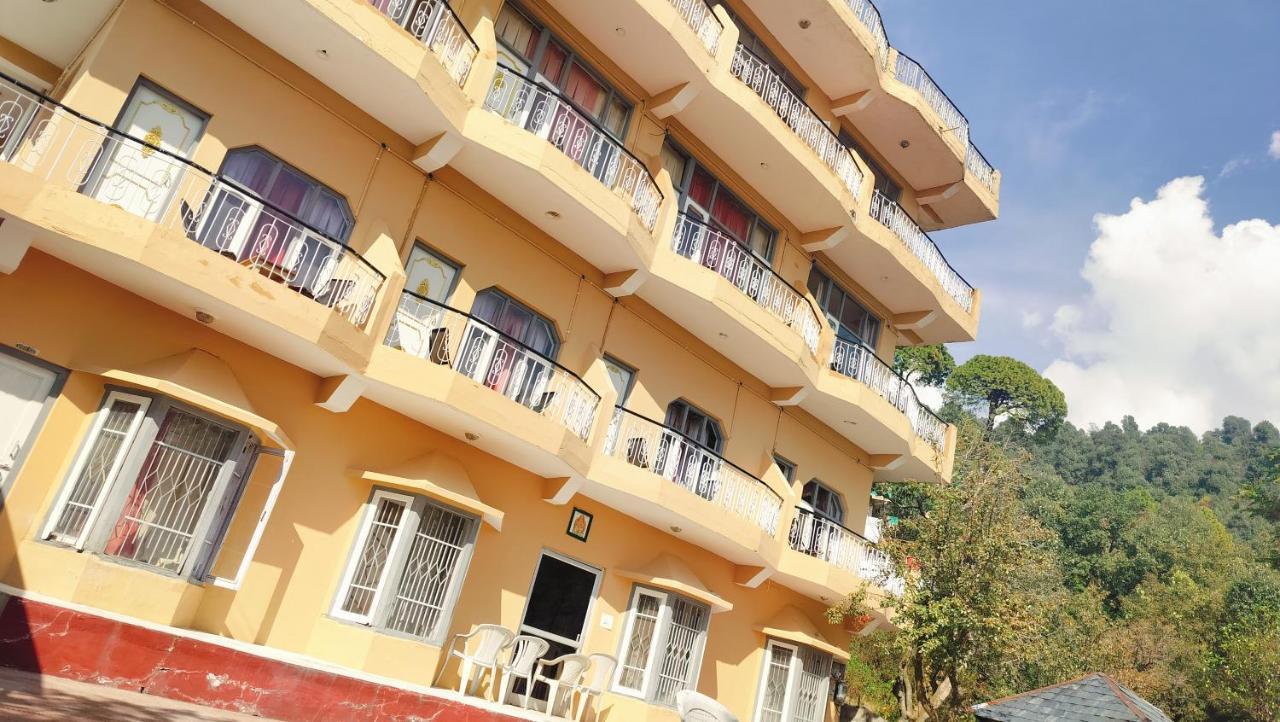 Chaitanya Hotel