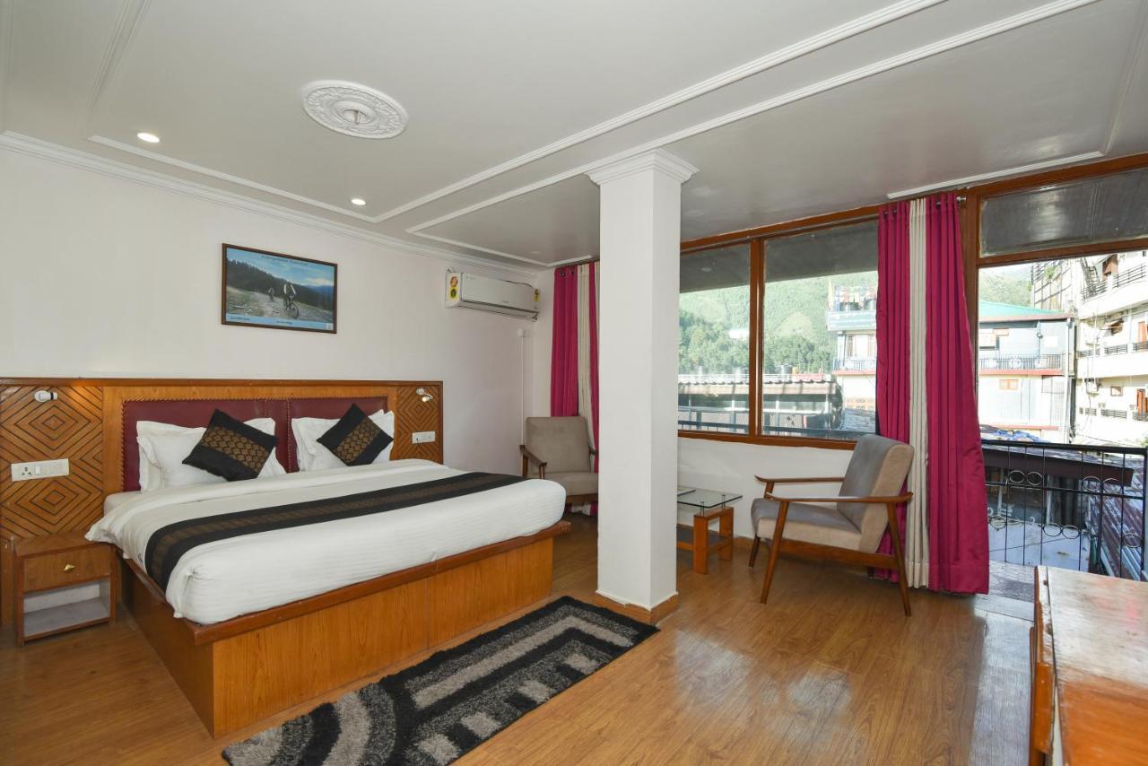 M And Hotel