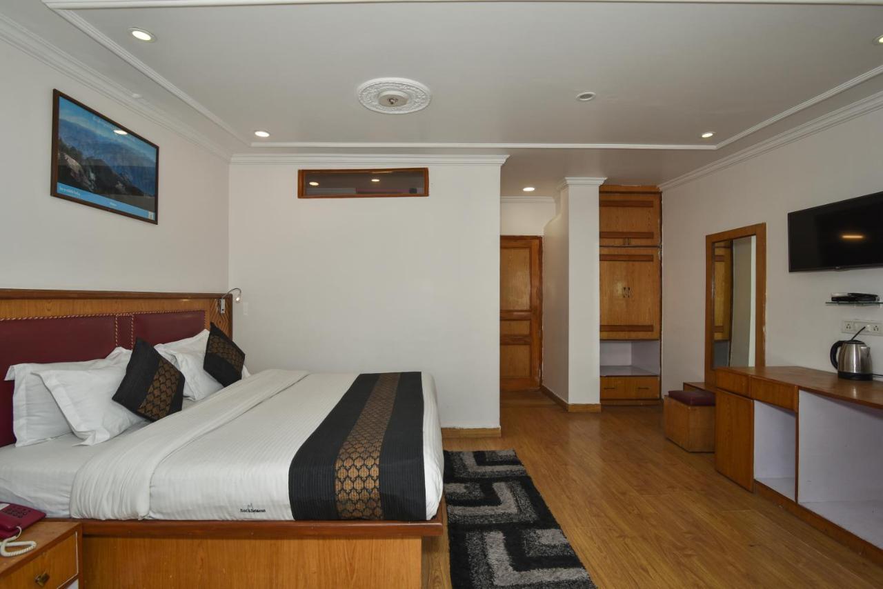 M And 3* McLeod Ganj