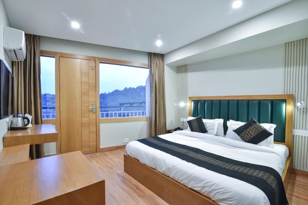 Hotel M And 3*