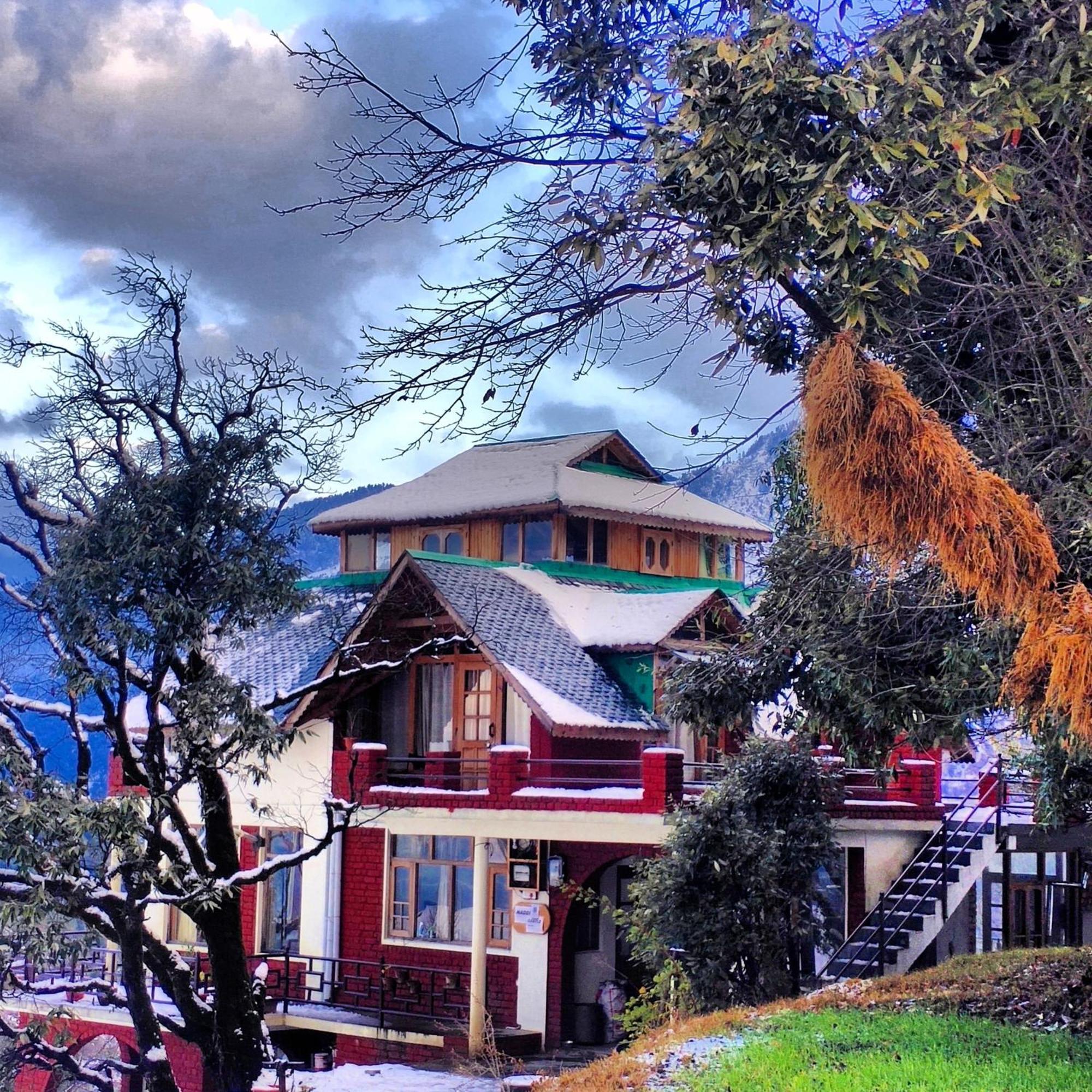 Naddi Castle *