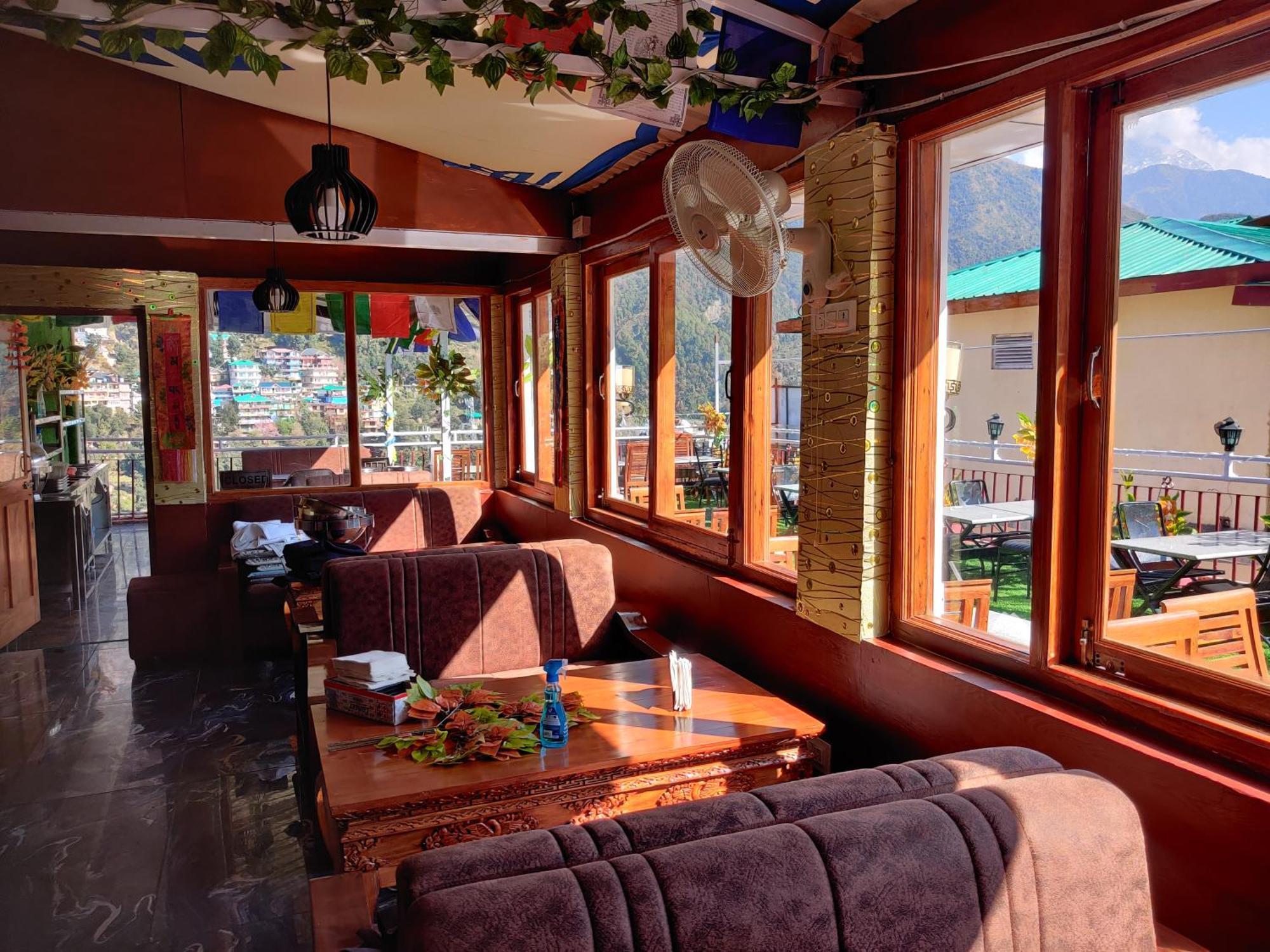 Akash - Luxury In Mcleodganj 3* McLeod Ganj