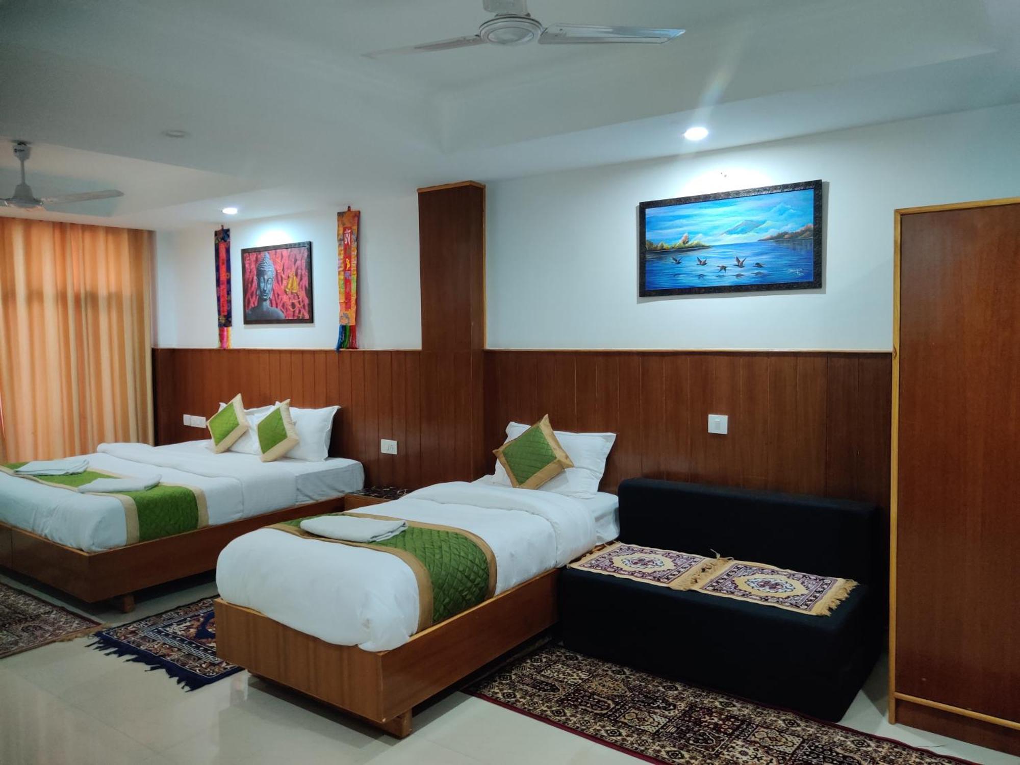 Akash - Luxury In Mcleodganj